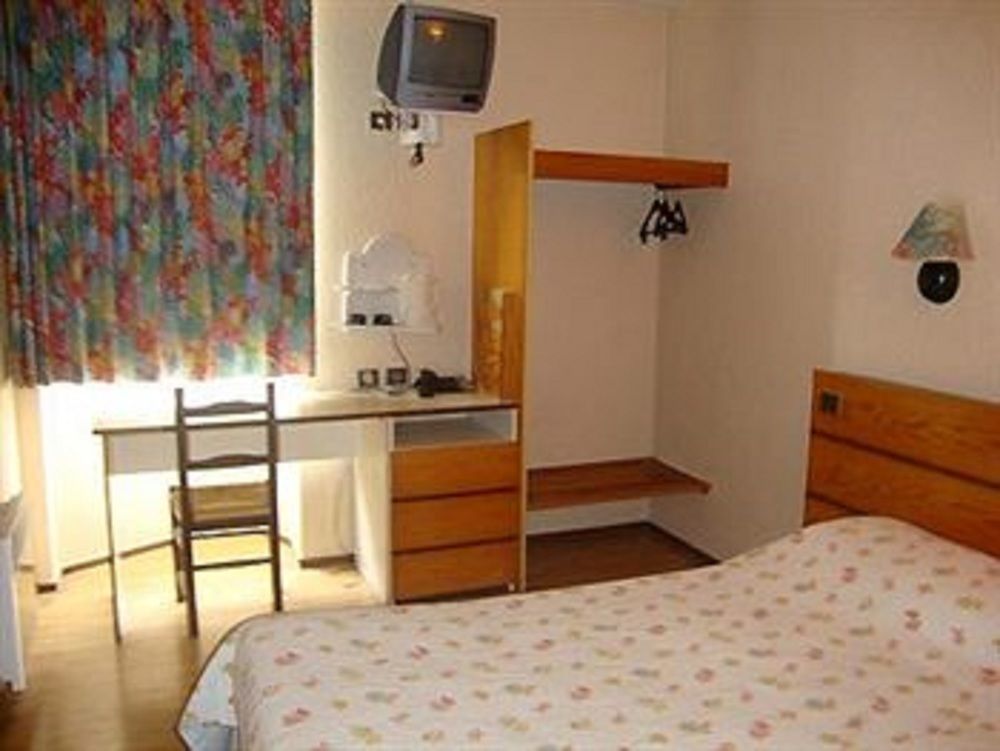 Ibis Styles Paris Hippodrome De Vincennes Hotel Joinville-le-Pont Eksteriør billede